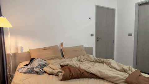 Snapshot of roshelle_xxx chatting on March 19, 2026, 12:53 pm Roshelle online show from March 19, 2026, 12:53 pm