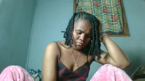 rosia22 online show from October 10, 2025, 10:03 am