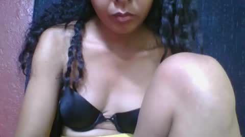 rosia685234 online show from February 8, 2026, 3:26 pm