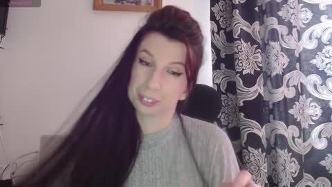 Snapshot of rosiehayes chatting on December 14, 2025, 11:15 am RosieHayes online show from December 14, 2025, 11:15 am