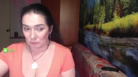 Snapshot of rositasky chatting on February 16, 2025, 3:59 pm RositaSky online show from February 16, 2025, 3:59 pm