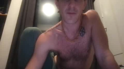 Snapshot of rosscollab chatting on November 11, 2025, 12:10 am RossCollab online show from November 11, 2025, 12:10 am