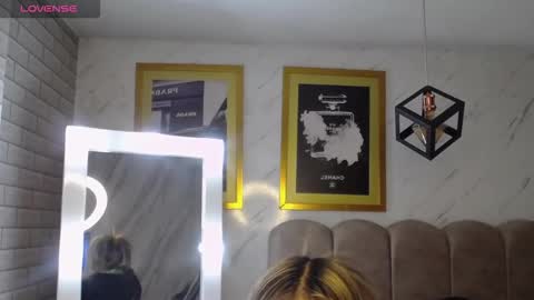 rosse jeane v online show from February 6, 2026, 3:33 am