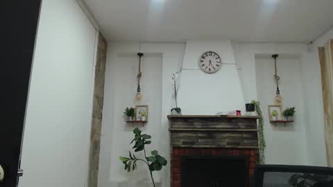 MY NAME IS  ROSSE  online show from October 17, 2025, 6:32 pm