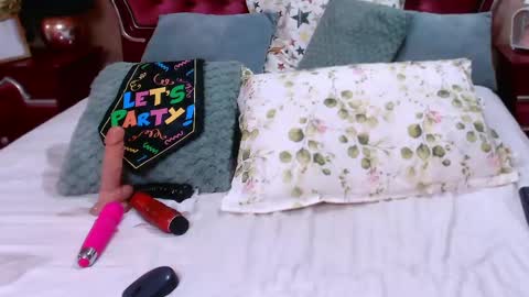 Rosse Cougar  online show from February 19, 2025, 8:33 am