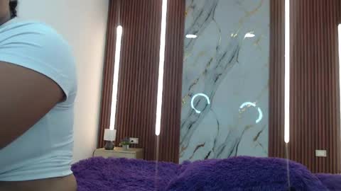 Rossi Hill online show from April 11, 2026, 12:42 pm