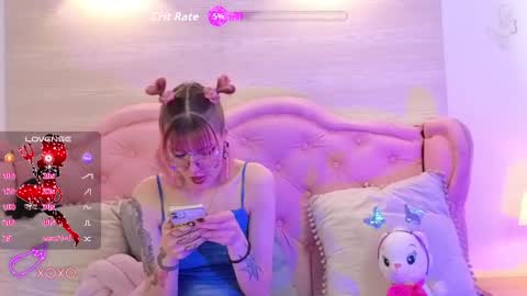 Snapshot of rossiie_hunt_ chatting on November 21, 2025, 5:55 pm rossiie_hunt_ online show from November 21, 2025, 5:55 pm