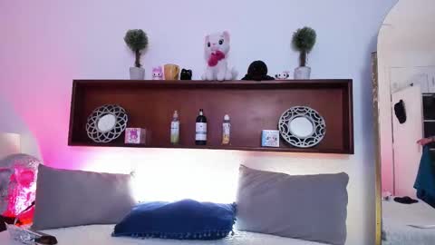 Snapshot of rossiie_hunt_ chatting on February 4, 2026, 4:57 pm rossiie_hunt_ online show from February 4, 2026, 4:57 pm