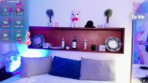 Snapshot of rossiie_hunt_ chatting on February 7, 2026, 5:49 pm rossiie_hunt_ online show from February 7, 2026, 5:49 pm