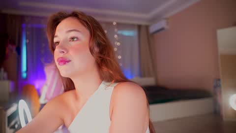 Hi Im Maria Check my Bio  online show from September 14, 2025, 7:51 am