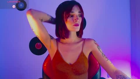 rot_wallace online show from October 18, 2025, 10:21 pm