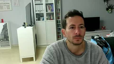 roubarixx online show from December 4, 2024, 7:50 am