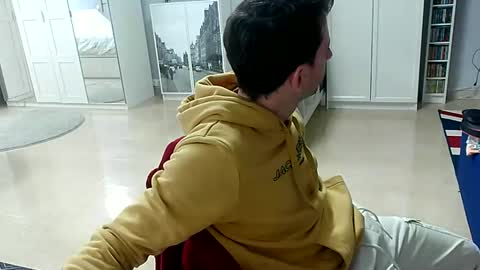 roubarixx online show from February 1, 2025, 6:51 pm