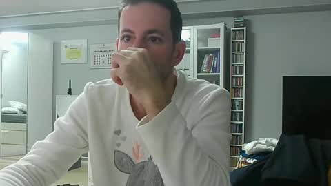 roubarixx online show from October 20, 2025, 8:15 am