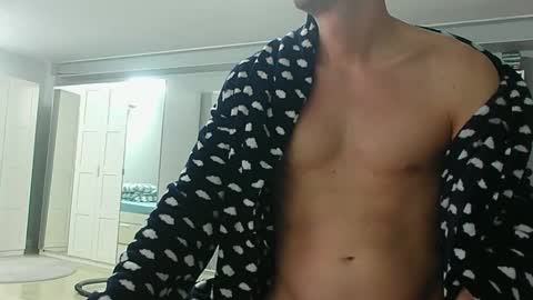 roubarixx online show from November 21, 2025, 8:57 am