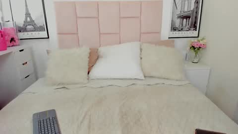 Valeria online show from September 10, 2025, 9:20 am