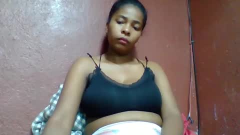 Snapshot of rovaelyah chatting on October 10, 2025, 6:01 am rovaelyah online show from October 10, 2025, 6:01 am