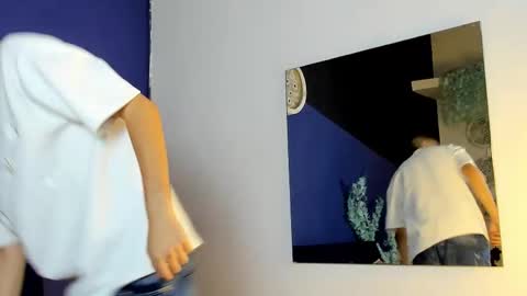 Rowan online show from December 5, 2025, 8:38 pm