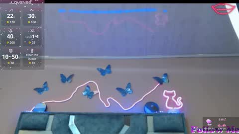 Snapshot of roxan_fox_ chatting on March 3, 2026, 2:28 am Roxane online show from March 3, 2026, 2:28 am