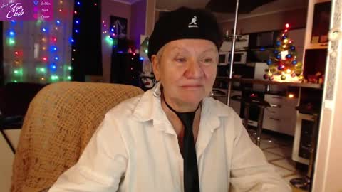 Roxana online show from January 6, 2025, 2:47 pm