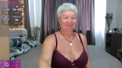 Snapshot of roxana_brooks chatting on May 5, 2026, 1:57 am Roxana online show from May 5, 2026, 1:57 am