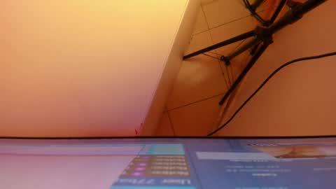 Roxane online show from February 5, 2026, 9:03 am