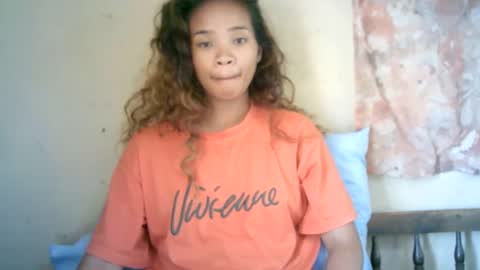 roxanne_98 online show from December 8, 2024, 4:46 am