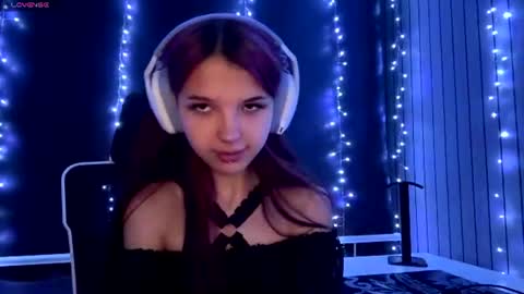 Snapshot of roxiepiurkowski chatting on June 22, 2026, 3:09 pm Hana online show from June 22, 2026, 3:09 pm