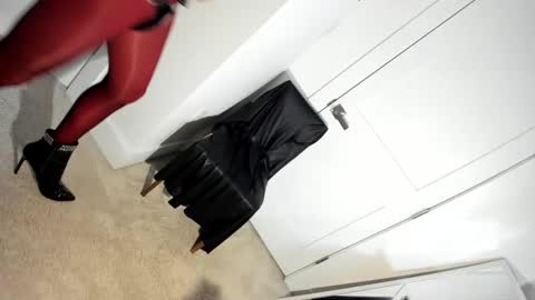 Snapshot of roxxxxy4u chatting on January 11, 2025, 4:16 am Roxy online show from January 11, 2025, 4:16 am