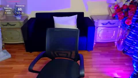 Roxy online show from December 22, 2025, 4:31 am