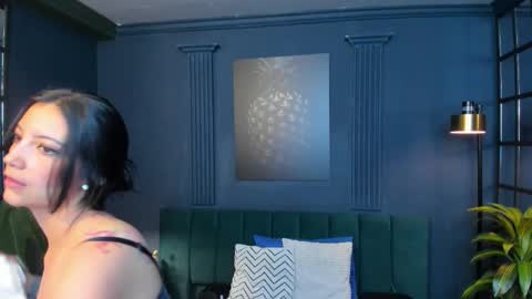 Snapshot of roxy_hell chatting on February 7, 2026, 12:20 pm Roxy hell online show from February 7, 2026, 12:20 pm