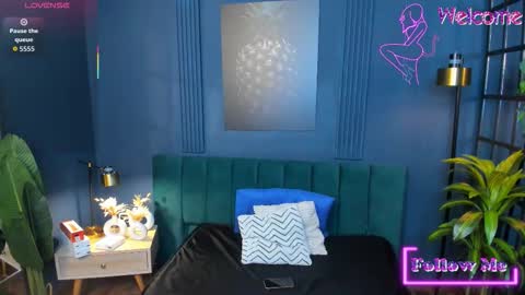 Snapshot of roxy_hell chatting on February 9, 2026, 1:04 pm Roxy hell online show from February 9, 2026, 1:04 pm