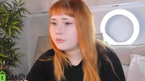 Snapshot of roxy_moor chatting on June 28, 2026, 9:04 am Roxy online show from June 28, 2026, 9:04 am