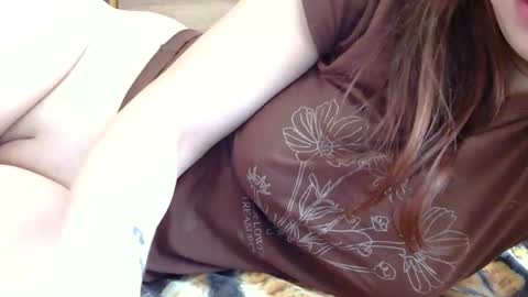 Snapshot of roxy_secrets chatting on February 1, 2025, 9:32 am roxy secrets online show from February 1, 2025, 9:32 am