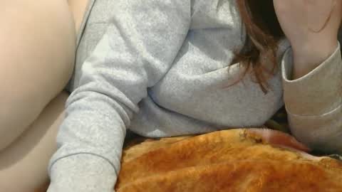 Snapshot of roxy_secrets chatting on February 12, 2025, 10:59 pm roxy secrets online show from February 12, 2025, 10:59 pm