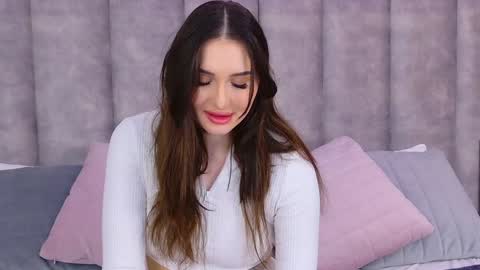 Roxy online show from February 6, 2025, 1:21 pm