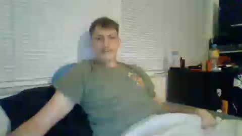 royalpainnick2 online show from June 5, 2026, 3:02 am
