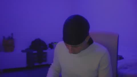 royalpapi12 online show from April 4, 2026, 11:46 pm