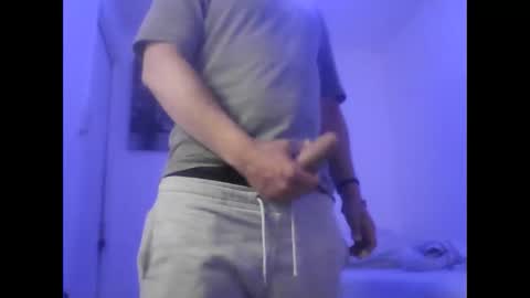 royalpapi12 online show from May 13, 2026, 11:11 pm