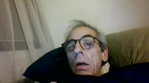 Snapshot of royboy2561 chatting on September 19, 2025, 6:04 am Roy Murrin online show from September 19, 2025, 6:04 am