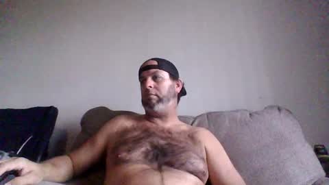 rubbingoneout714 online show from December 17, 2025, 6:58 pm