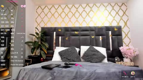 RubbyTaylor online show from October 11, 2025, 12:04 pm