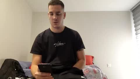 Dechill22 online show from December 13, 2024, 10:41 am