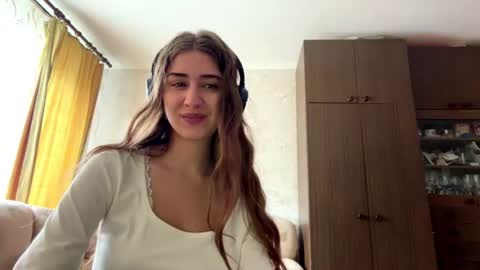Snapshot of rubiegoosen chatting on July 24, 2026, 10:24 am Mia online show from July 24, 2026, 10:24 am