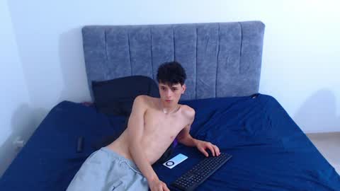 Ruby and Vanie online show from March 24, 2026, 10:48 pm