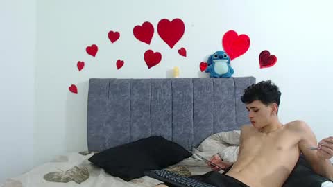 Ruby and Vanie online show from July 17, 2026, 11:09 pm