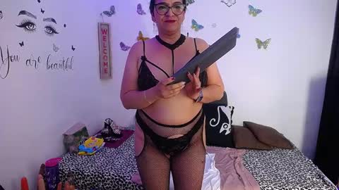 Snapshot of ruby_brown_ chatting on January 7, 2025, 9:14 pm Ruby online show from January 7, 2025, 9:14 pm