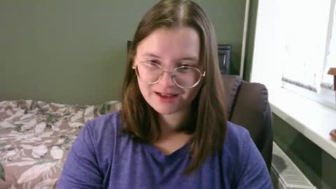 ruby_doyle online show from September 23, 2025, 5:32 am