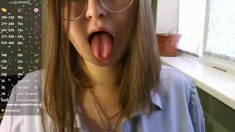 ruby_doyle online show from October 24, 2025, 6:21 am