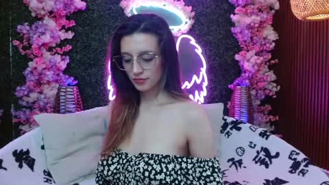 Rubby online show from April 16, 2026, 4:35 am